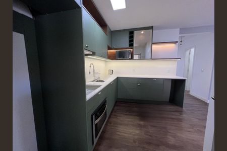 Cozinha de casa de condomínio para alugar com 2 quartos, 60m² em Olaria, Canoas