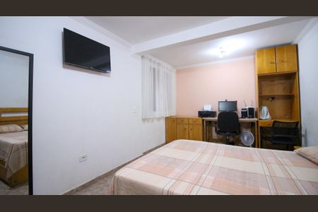 Casa à venda com 3 quartos, 126m² em Água Rasa, São Paulo