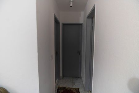 Corredor de apartamento para alugar com 2 quartos, 57m² em Santa Rosa, Niterói