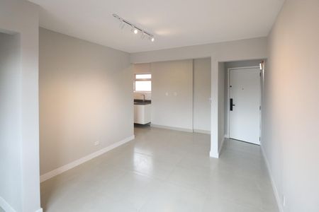 Sala de apartamento à venda com 2 quartos, 50m² em Vila Gustavo, São Paulo