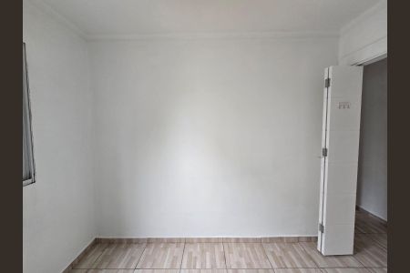 Quarto 01 de apartamento para alugar com 2 quartos, 45m² em Vila Florida, Guarulhos