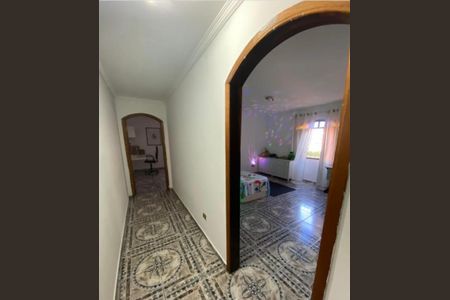 Foto 10 de casa à venda com 2 quartos, 167m² em Jardim Eliane, São Paulo