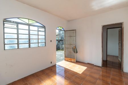Sala de casa para alugar com 2 quartos, 80m² em Pedra Branca (justinópolis), Belo Horizonte