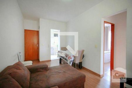 Sala de apartamento à venda com 2 quartos, 55m² em Ipiranga, Belo Horizonte