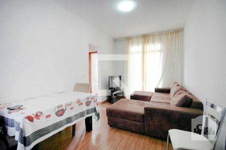 Sala de apartamento à venda com 2 quartos, 55m² em Ipiranga, Belo Horizonte