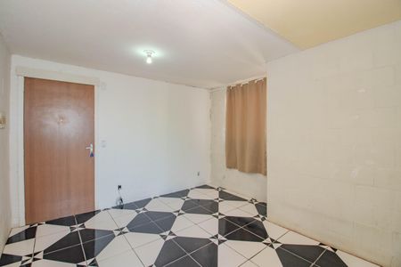 Sala de apartamento para alugar com 2 quartos, 42m² em Mário Quintana, Porto Alegre