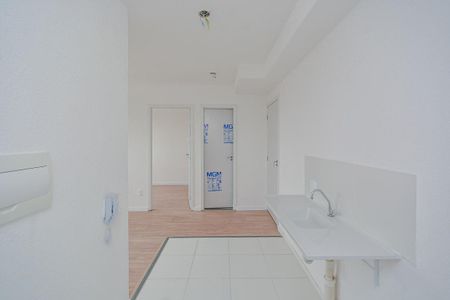 Sala/Cozinha de apartamento para alugar com 2 quartos, 35m² em Veleiros, São Paulo