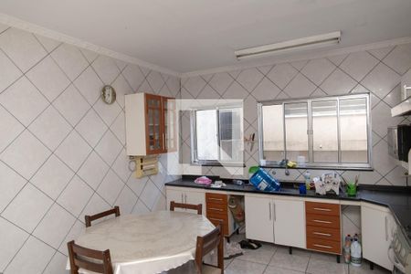 Casa à venda com 3 quartos, 211m² em Centro, Diadema