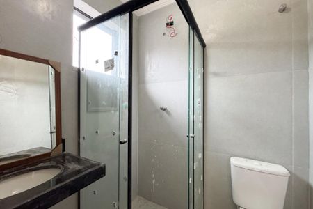 Banheiro Social de kitnet/studio para alugar com 1 quarto, 23m² em Jardim do Mar, São Bernardo do Campo