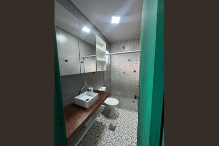 Banheiro de casa para alugar com 2 quartos, 100m² em Castelo, Belo Horizonte