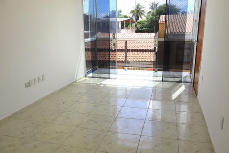 Apartamento para alugar com 2 quartos, 80m² em Itapuã, Salvador