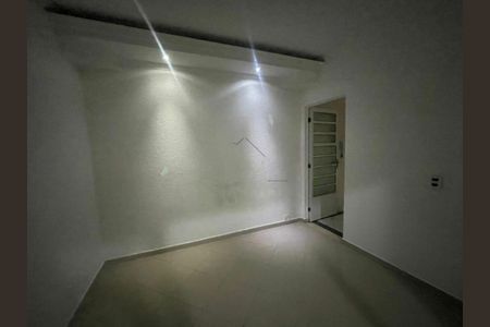 Casa para alugar com 1 quarto, 50m² em Associacao Sobradinho, São Paulo