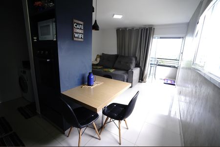 Apartamento para alugar com 2 quartos, 61m² em Vila Rosa, Goiânia