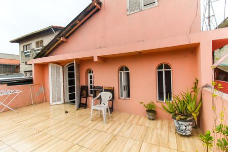 Varanda de casa para alugar com 3 quartos, 140m² em Vila Nova Curuca, São Paulo