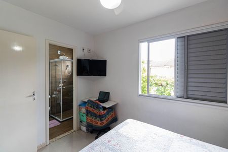 Suíte de casa de condomínio para alugar com 3 quartos, 120m² em Jardim Santa Maria, São Paulo