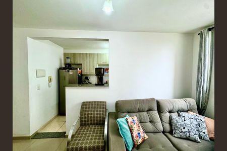 Sala de apartamento à venda com 2 quartos, 44m² em Gopouva, Guarulhos