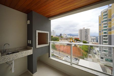 Sala - varanda de apartamento para alugar com 2 quartos, 66m² em Nossa Senhora do Rosario, São José
