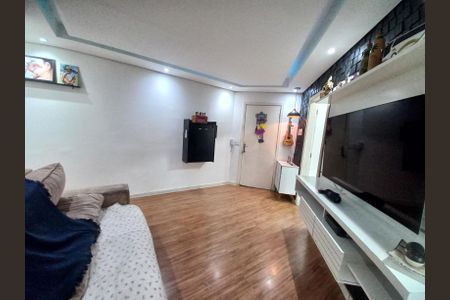 Sala de apartamento para alugar com 2 quartos, 54m² em Parque Sao Vicente, São Vicente
