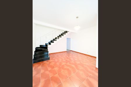 Sala de casa à venda com 3 quartos, 112m² em Água Branca, São Paulo