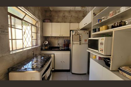Cozinha de casa à venda com 5 quartos, 280m² em São Salvador, Belo Horizonte
