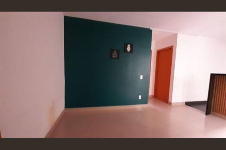 Sala de apartamento para alugar com 2 quartos, 40m² em Canudos, Novo Hamburgo