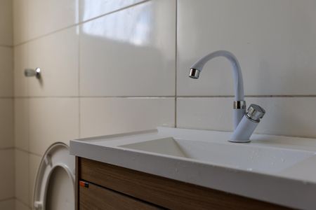 Banheiro do Studio de kitnet/studio para alugar com 1 quarto, 42m² em Campo Limpo, São Paulo