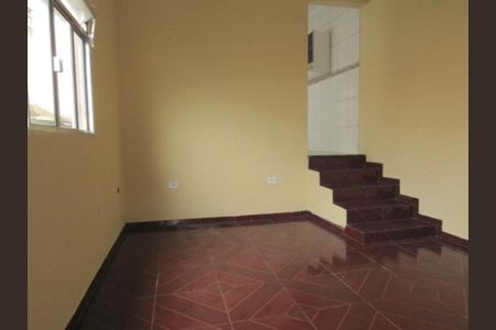 Sala de casa para alugar com 1 quarto, 55m² em Santo Antônio, Osasco