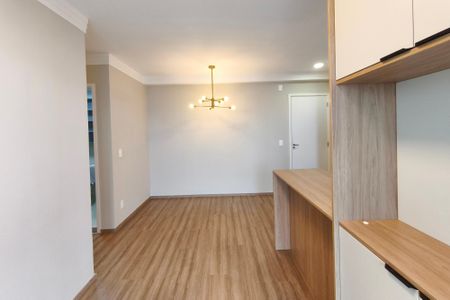Sala de apartamento para alugar com 3 quartos, 70m² em Parque Industrial, Campinas