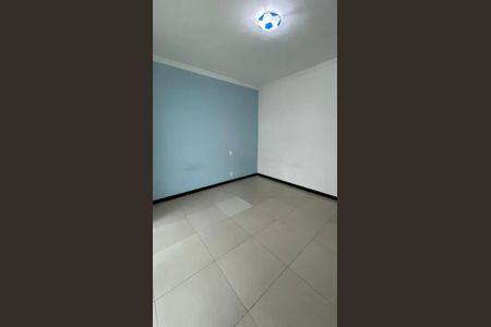 Casa para alugar com 4 quartos, 280m² em Cabral, Contagem