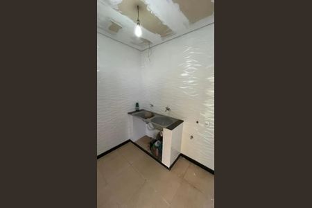 Casa para alugar com 4 quartos, 280m² em Cabral, Contagem
