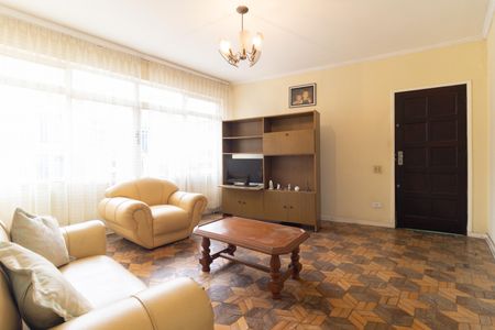 Sala de casa à venda com 3 quartos, 200m² em Jardim Patente Novo, São Paulo