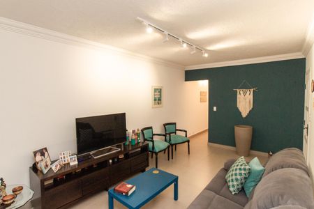 Sala de casa para alugar com 3 quartos, 141m² em Jardim Guanca, São Paulo