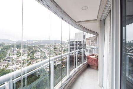 Varanda de apartamento para alugar com 2 quartos, 70m² em Empresarial 18 do Forte, Barueri