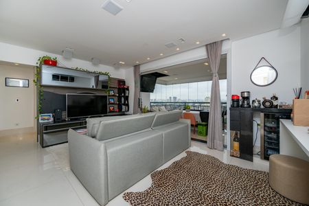 Sala de apartamento para alugar com 2 quartos, 83m² em Vila Alexandria, São Paulo