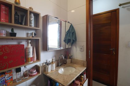 Banheiro de apartamento para alugar com 1 quarto, 50m² em Vila Constança, São Paulo