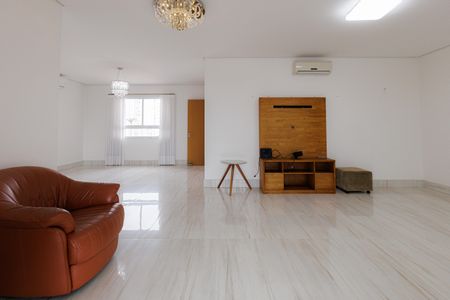 Apartamento para alugar com 4 quartos, 279m² em Centro, Indaiatuba