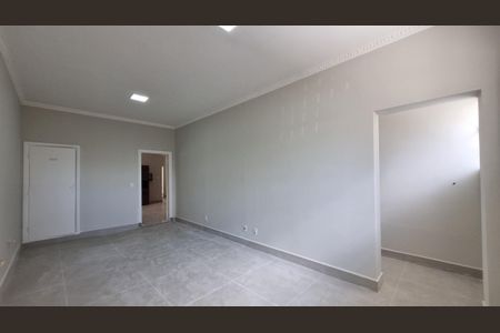 Casa para alugar com 4 quartos, 255m² em Jardim Guanabara, Campinas