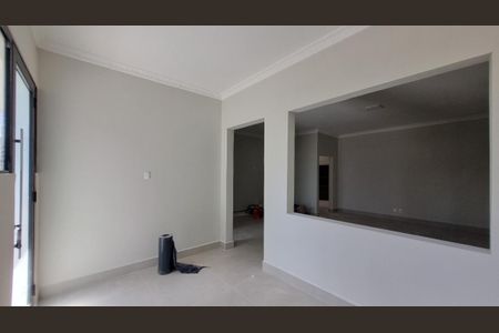 Casa para alugar com 4 quartos, 255m² em Jardim Guanabara, Campinas