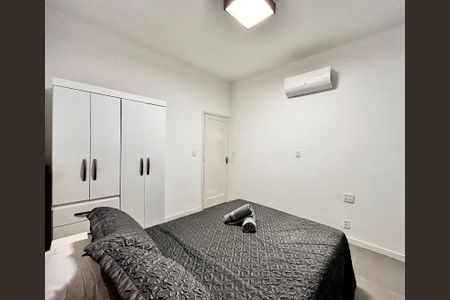Quarto de apartamento para alugar com 3 quartos, 97m² em Ipanema, Rio de Janeiro