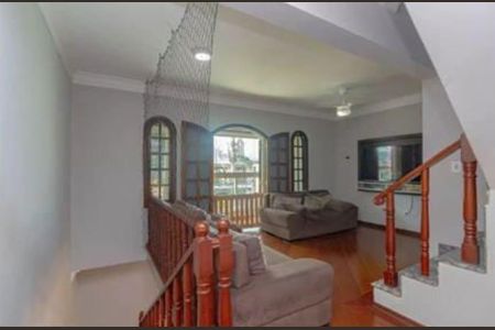 Sala de Tv de casa para alugar com 4 quartos, 240m² em Parque Oratório, Santo André