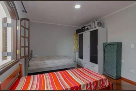 Quarto de casa para alugar com 4 quartos, 240m² em Parque Oratório, Santo André