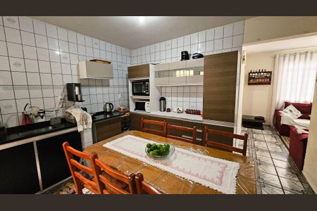 Casa à venda com 3 quartos, 100m² em Jardim Santa Gertrudes, Jundiaí