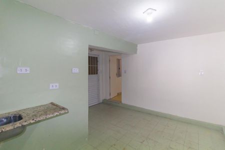 Cozinha de casa para alugar com 1 quarto, 40m² em Jardim Guairaca, São Paulo