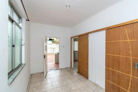 Sala de casa para alugar com 3 quartos, 160m² em Irajá, Rio de Janeiro