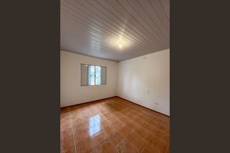 Quarto de casa para alugar com 2 quartos, 100m² em Vila das Merces, São Paulo