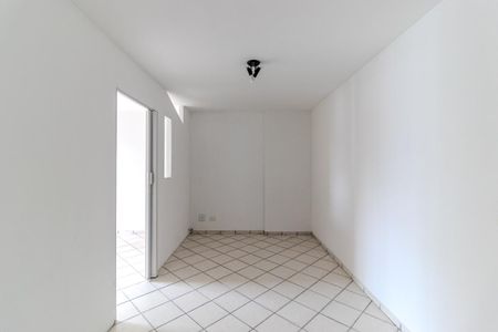 Sala de kitnet/studio para alugar com 1 quarto, 40m² em Santa Cecilia, São Paulo