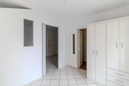 Quarto de kitnet/studio para alugar com 1 quarto, 40m² em Santa Cecilia, São Paulo