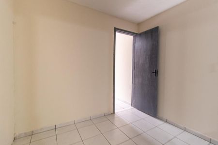 Quarto de kitnet/studio para alugar com 1 quarto, 30m² em Sítio Cercado, Curitiba