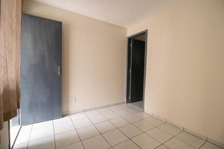Sala de kitnet/studio para alugar com 1 quarto, 30m² em Sítio Cercado, Curitiba
