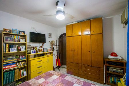 Quarto 2 de casa à venda com 2 quartos, 84m² em Jardim Santo André, Santo André